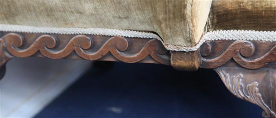 An early 18th century style walnut small settee, W.4ft D.2ft H.3ft